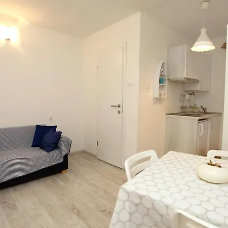 Apartma Mery Piran Exterior photo
